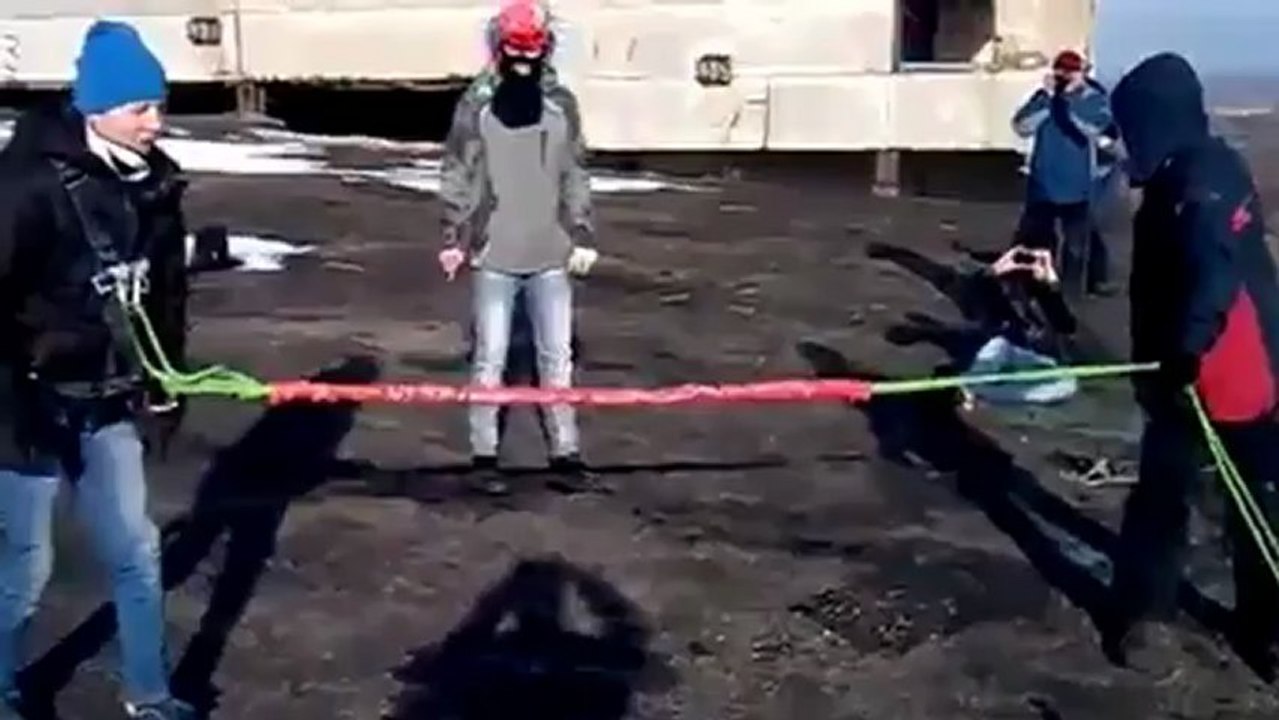 distrait lors d'un saut à la corde