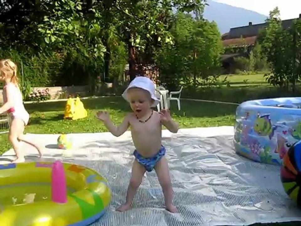 25/07/12 : puce se dandine
