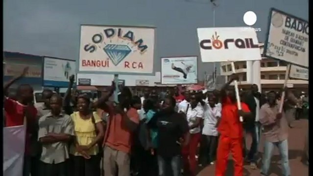Centrafrique: les rebelles prennent deux autres villes