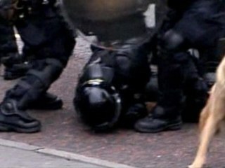 Violence returns to the streets of Belfast