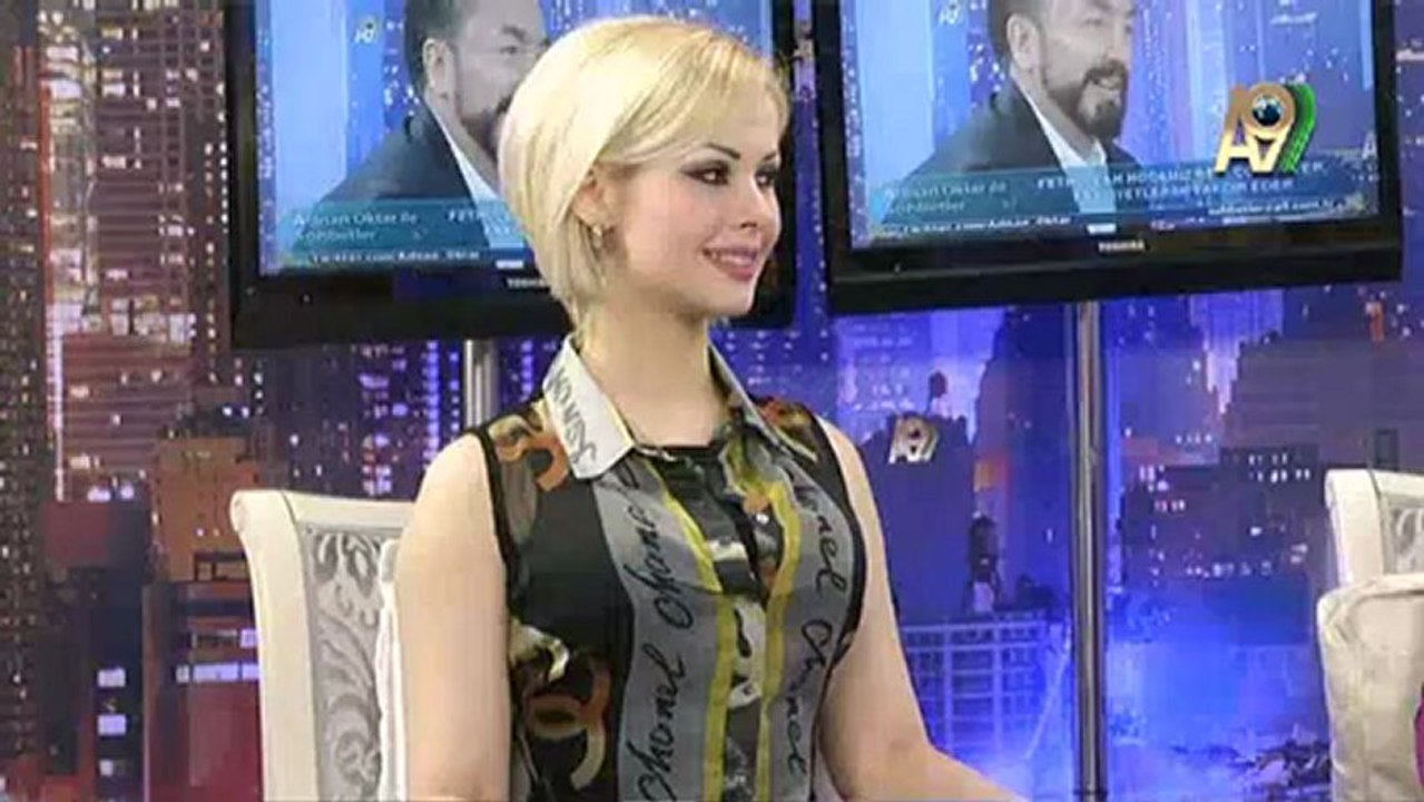 AdnanOktar_A9TV130101t_fethullah_gulenSayın Fethullah Gülen Hocamız beni çok sever, kendisi çok mübarek ve muhterem bir insandır