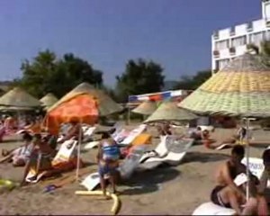 (Erdek-erdek.com) Erdek Konuk Otel (Plaj Görüntüleri)