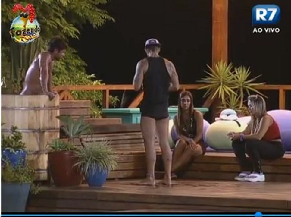 Nicole falando do casal Gangsta (05/01/13)