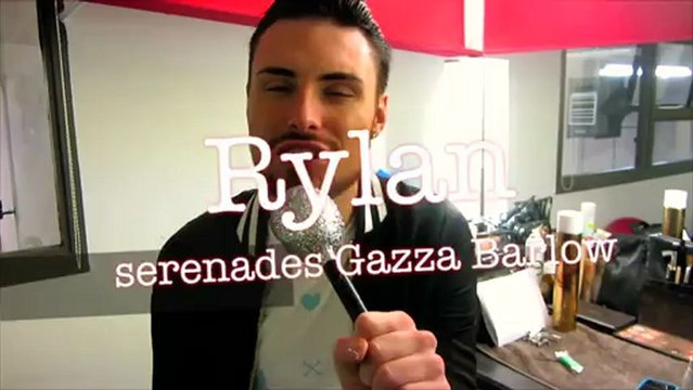 Rylan serenades Gary Barlow