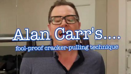 Alan Carr's fool-proof cracker-pulling technique