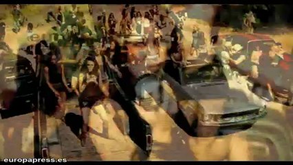 Miley recupera la sonrisa con un nuevo cachorrito