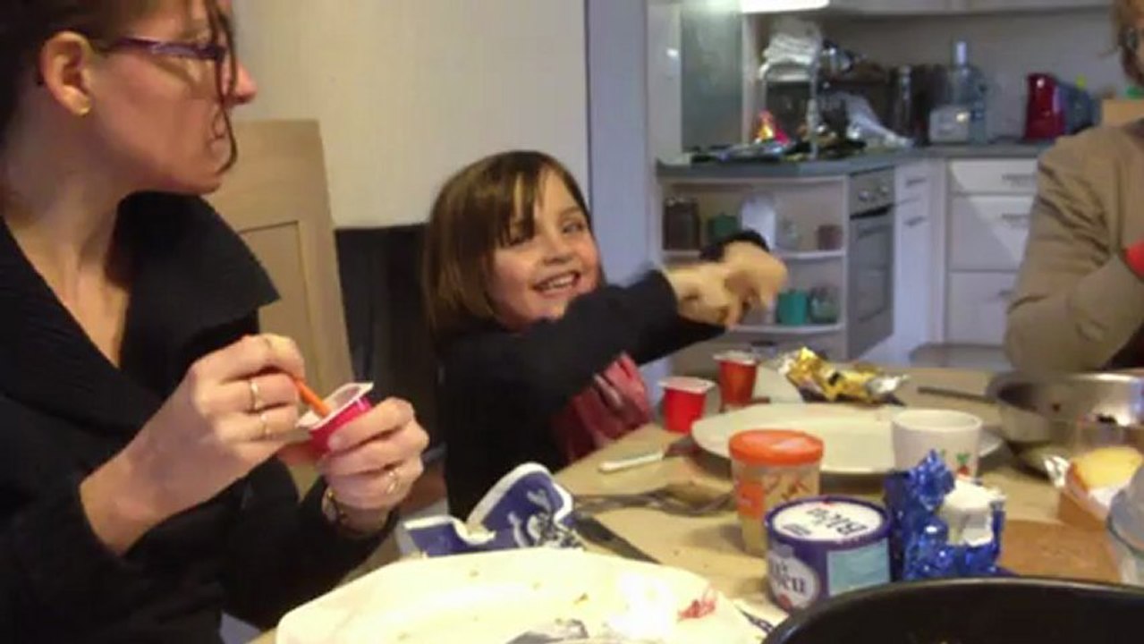 2012-12-23 - Servane Petits Suisses