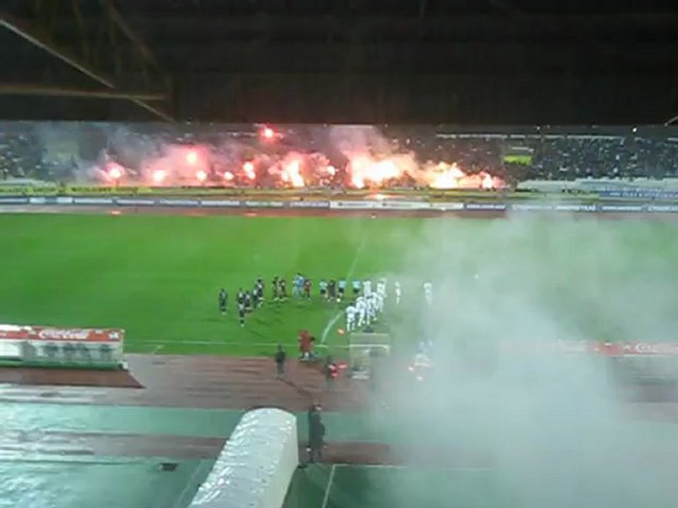 ΑΕΚ-Ομόνοια είσοδος ομάδων