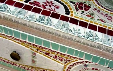 MOSAÏQUE DE VAISSELLE - ATELIER PATATRAS - TOURS