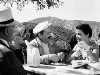 Η κυρά μας η μαμή - Μονίμως...