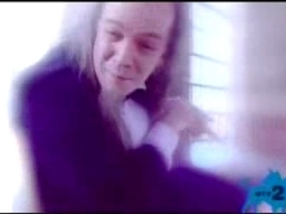 strapping young lad - wrong side