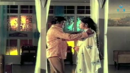 Sippiyile Muththu Video Song -  Anbai Thedi | Sivaji Ganesan