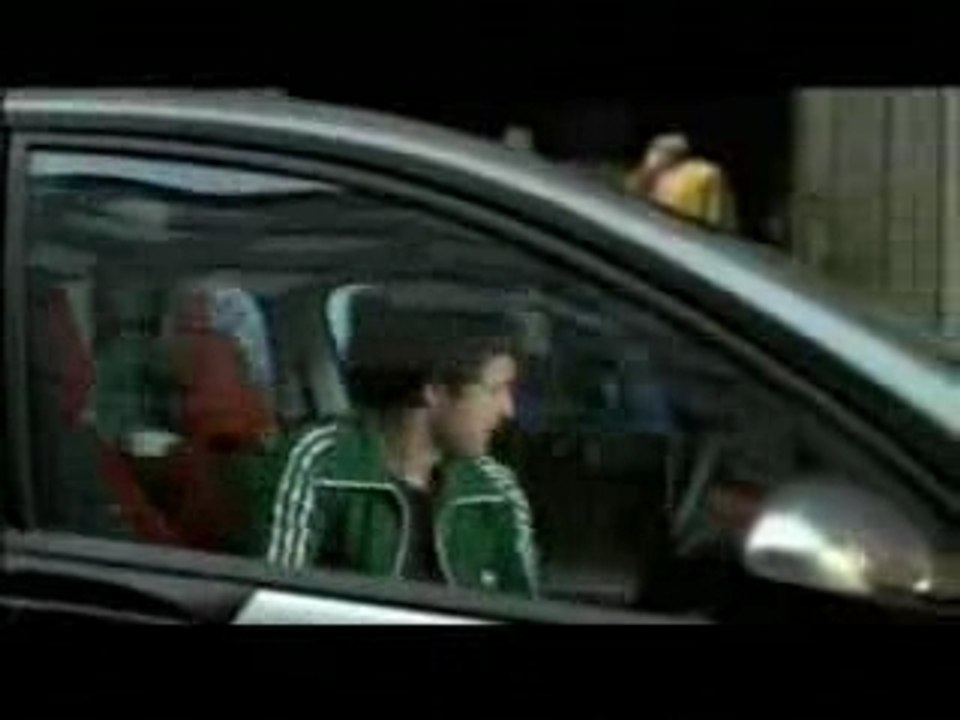 Pub smart < robbie williams