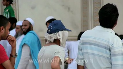 Agra-Taj Mahal- 28.mov