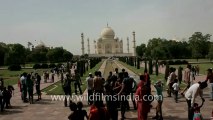 Agra-Taj Mahal-2.mov