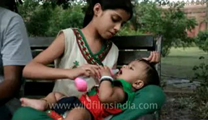 Agra-Taj Mahal-29.flv