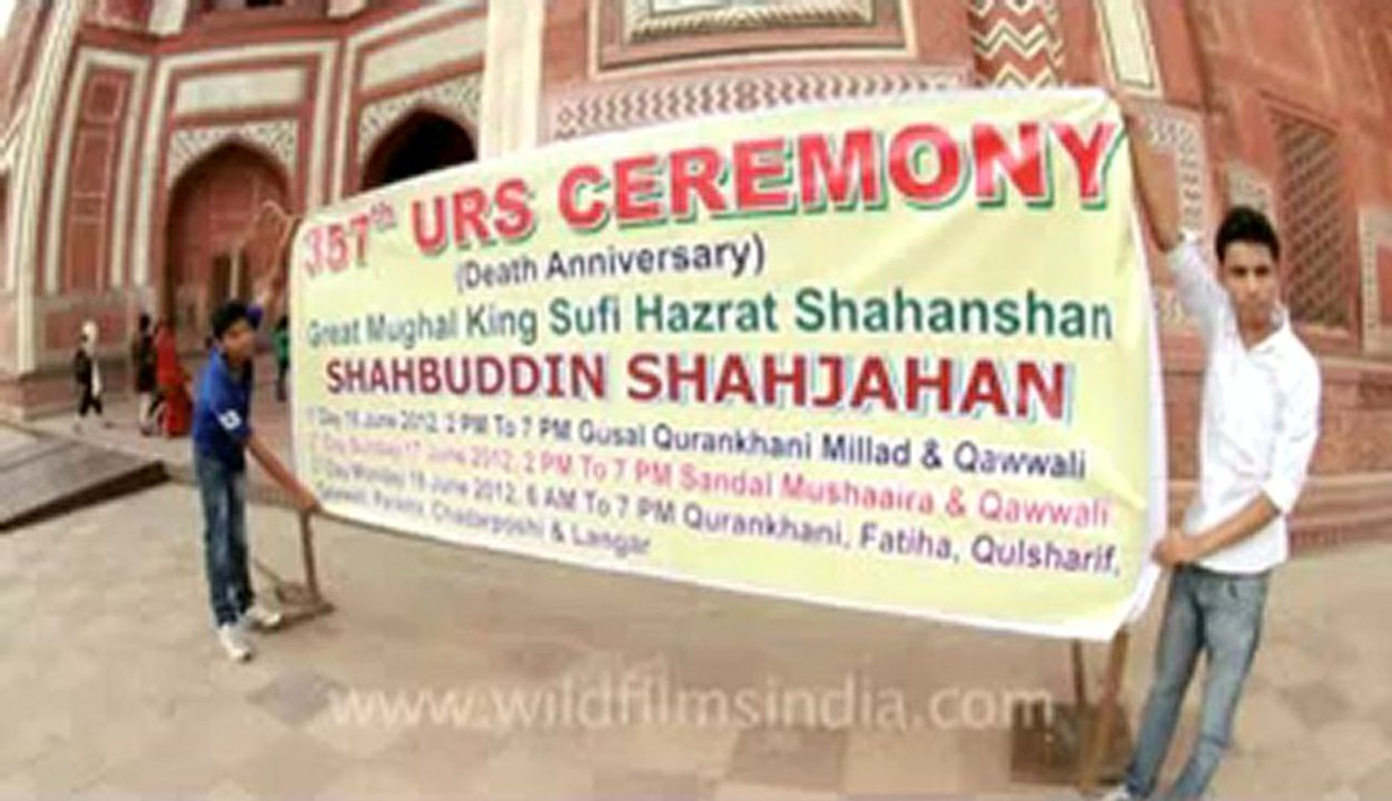 Agra-Taj Mahal-47.flv