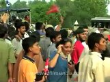 Delhi-olympic torch relay-mdv-376-5.flv