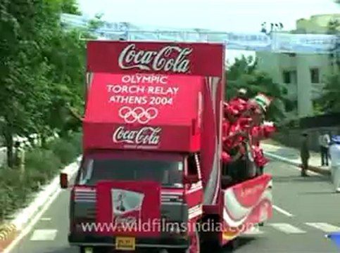 Delhi-olympic torch relay-mdv-376-6.flv