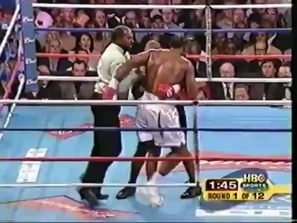 Mike Tyson - Lennox Lewis Dövüş Oyunu Oyna OyunBiti.Com