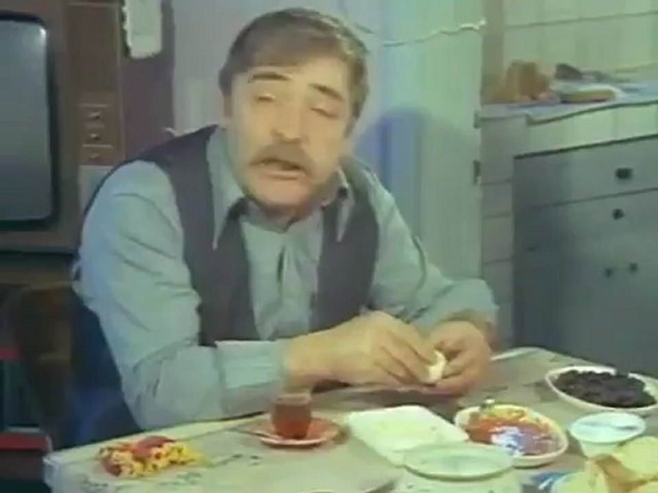 Sultan  Türkan Soray, Bulut Aras, Sener Sen (Full Film)_0 OyunBiti.Com