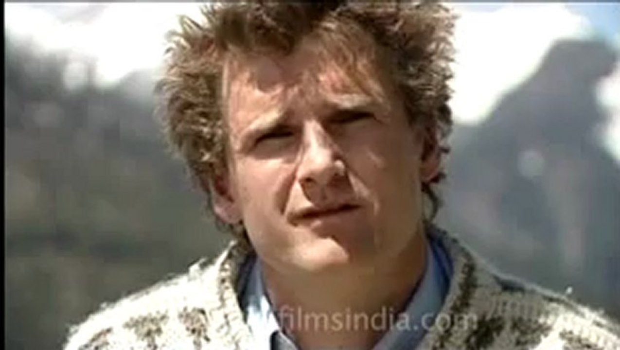 Heli-Skiing Film-6.flv