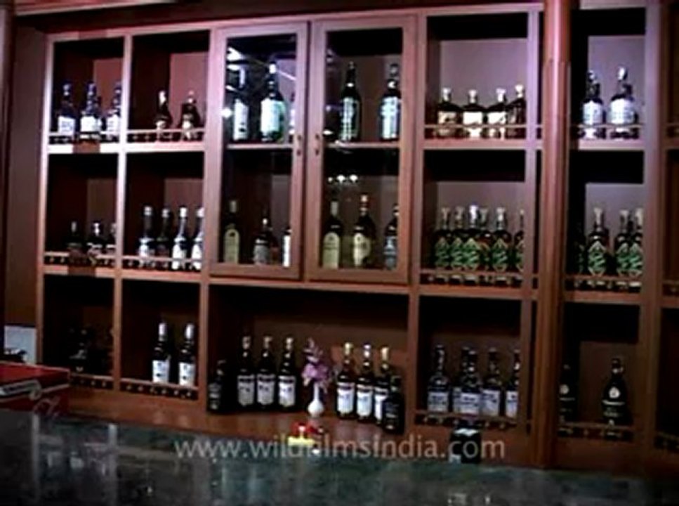 Kerala-backwaters-16.flv