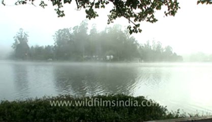 Kodaikanal-22-lake.flv