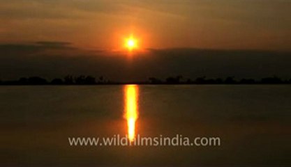 Kodaikanal-3-time lapse-sunset.flv