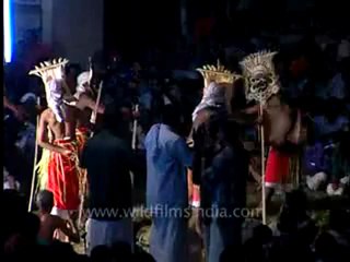 Padayani dance-mdv-766-3.flv