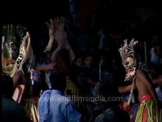 Padayani dance-mdv-766-4.flv