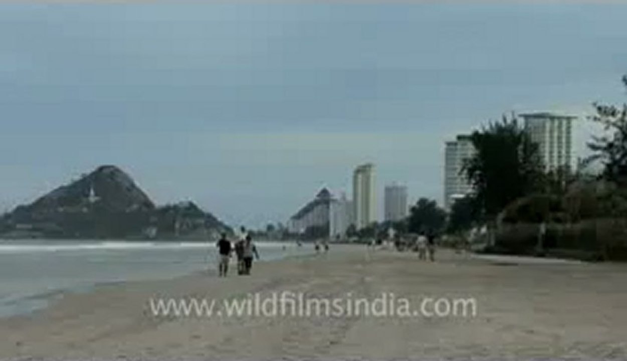 Thailand-Beach-2.flv