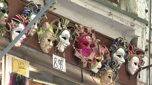 A Venise, polémique sur la présence des géants des mers dans la lagune