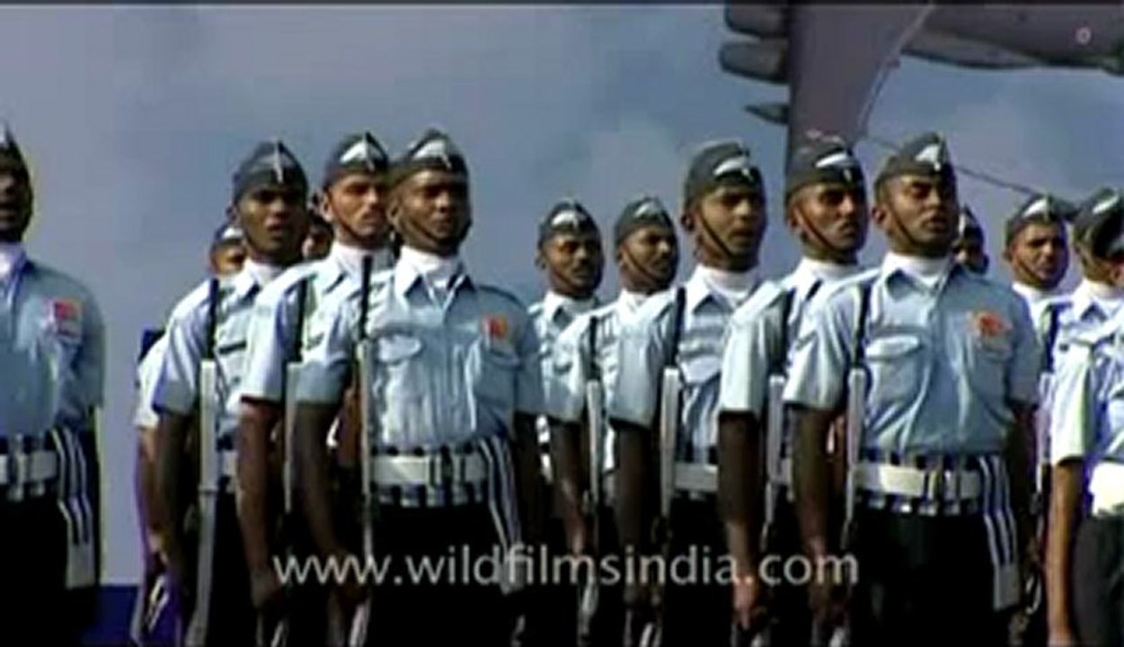 delhi-airforce-25.flv