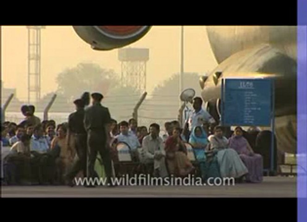 delhi-airforce-3.flv