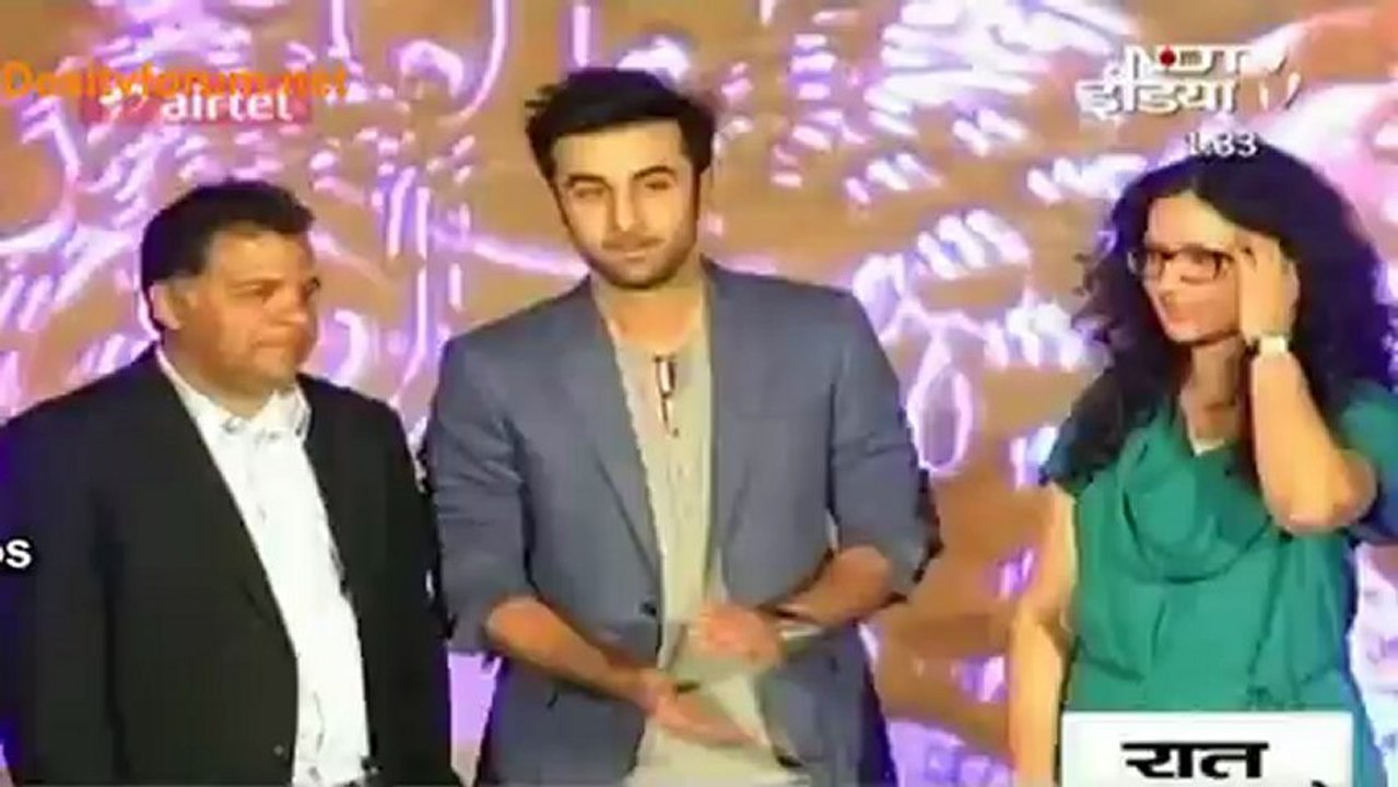 Item Boy Bana Barfi !