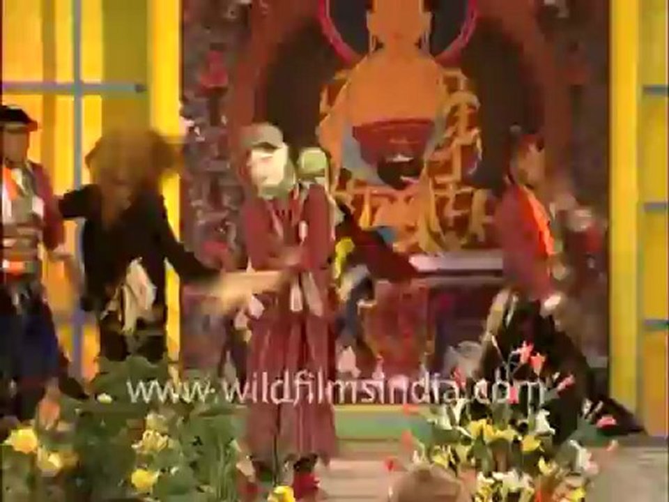 mask dance 3.flv