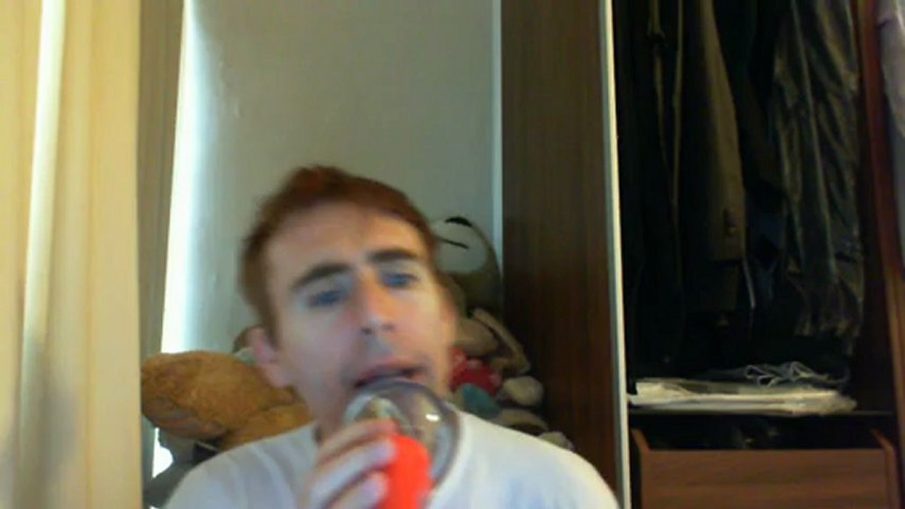 Wiwi égratigne "fais pas le con" de la Souris Déglinguée