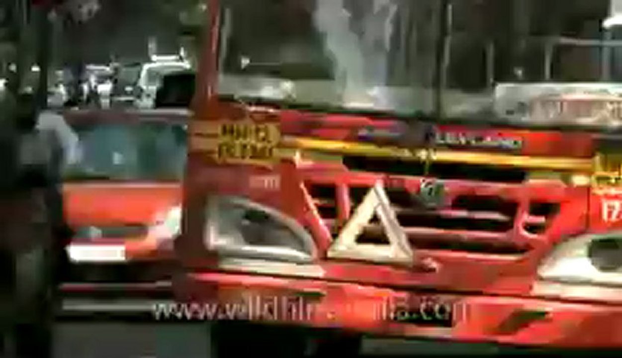 time lapse of traffic-pune-5.flv