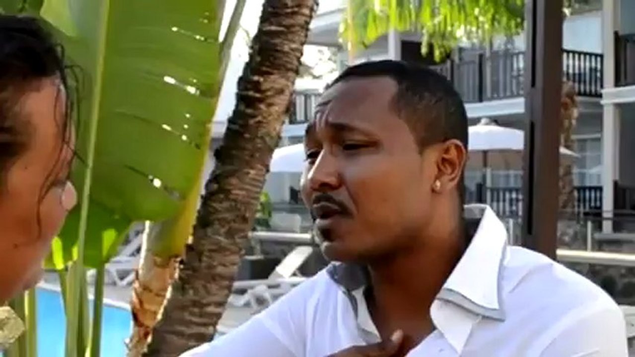 FLORELLE DAMOUR  David LOUISIN   BESOIN DE TOI CLIP OFFICIEL Nov2012