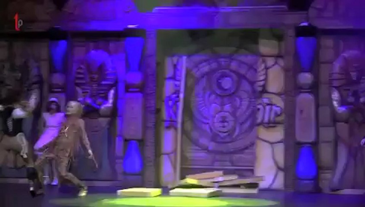 Spectacle_94_2_Pharaon