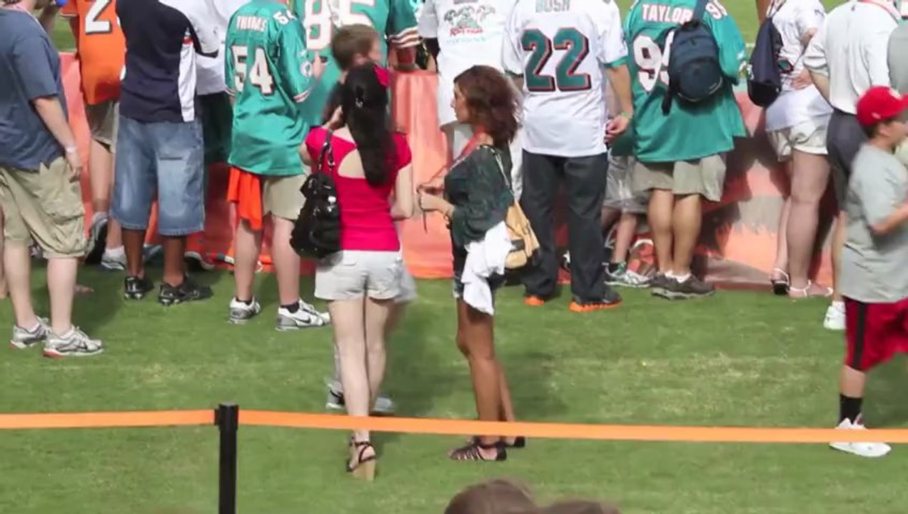 Outrage as Teen Mom Farrah Abraham Admits to Waxing Her 3-Year-Old's Eyebrows