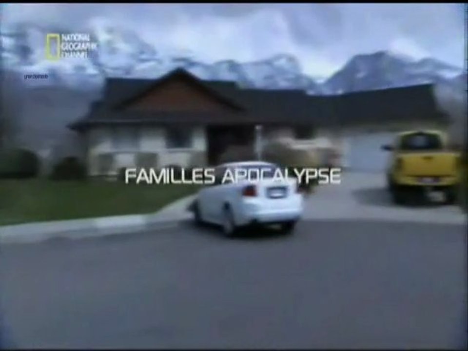 Familles apocalypse.Porte fermée et fusil armé