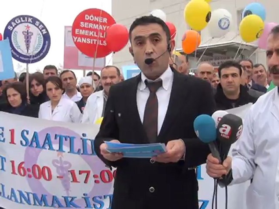 TOKAT SAĞLIK-SEN DEN BALONLU MESAİ SAATİ EYLEMİ