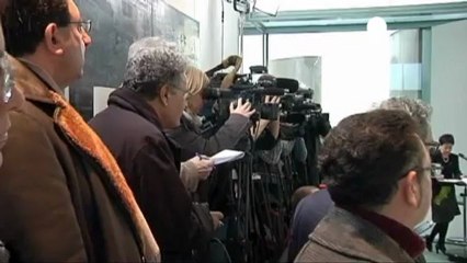 Samaras y Merkel, un rosario de sacrificios