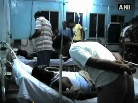 Brutal attack by Maoists kills 1, injures 12 other policemen.mp4