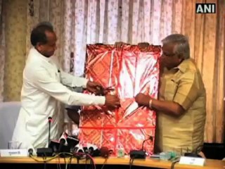 Five districts of Raj drought affected- Gehlot.mp4