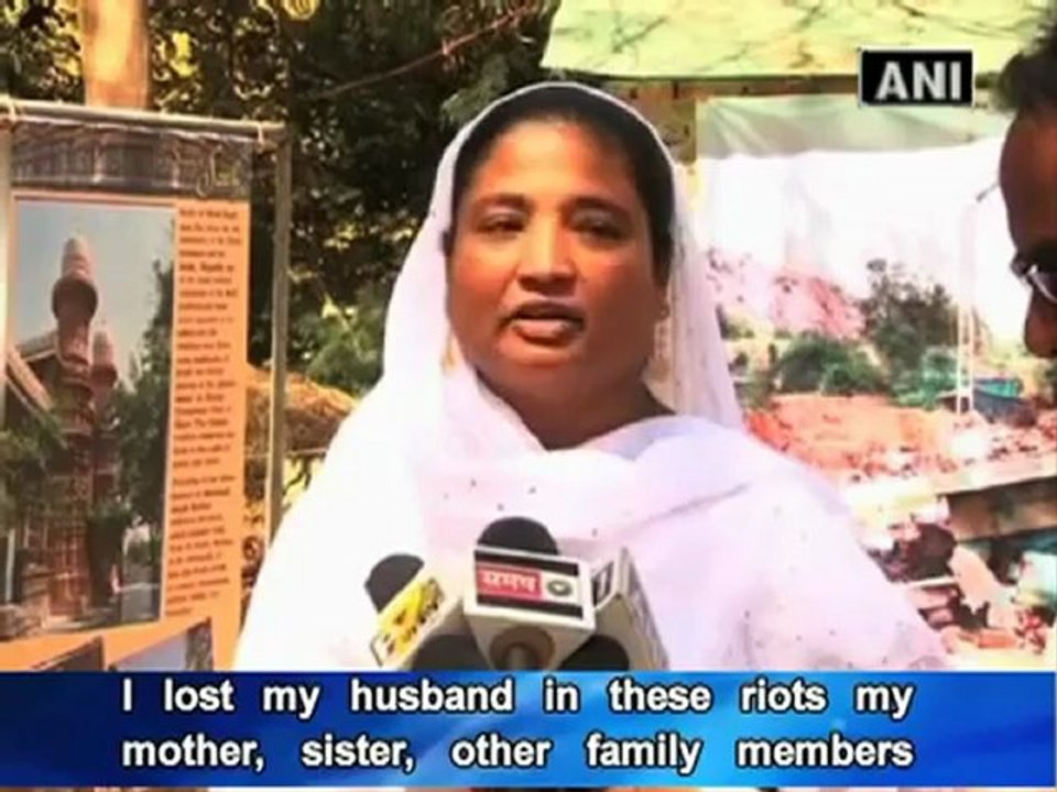 Gujarat riots- Plight displayed through photos.mp4