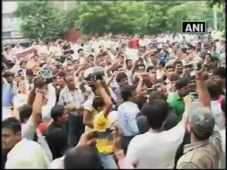 Hazare's campaign is dangerous for democracy- Prime Minister Manmohan Singh.mp4