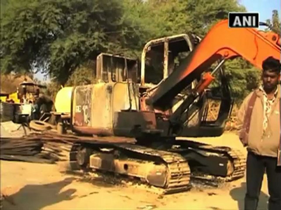 Maoists attack village.mp4